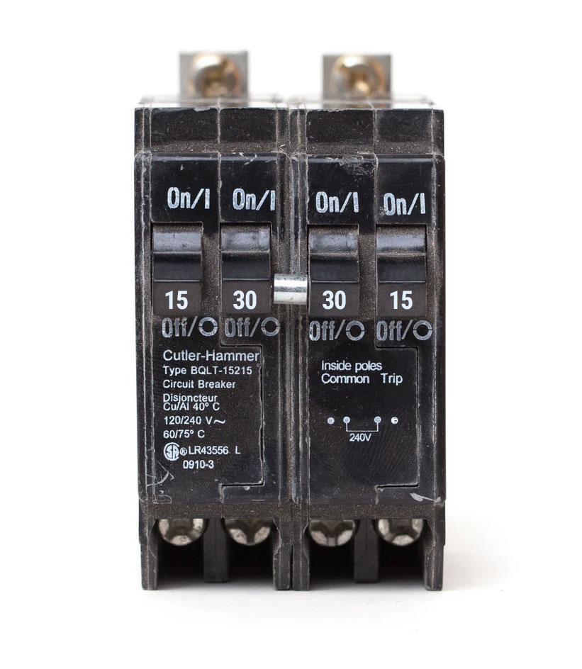 BQLT-15-230 - Commander Quad 15/30/30/15 amp Bolt-On Circuit Breaker